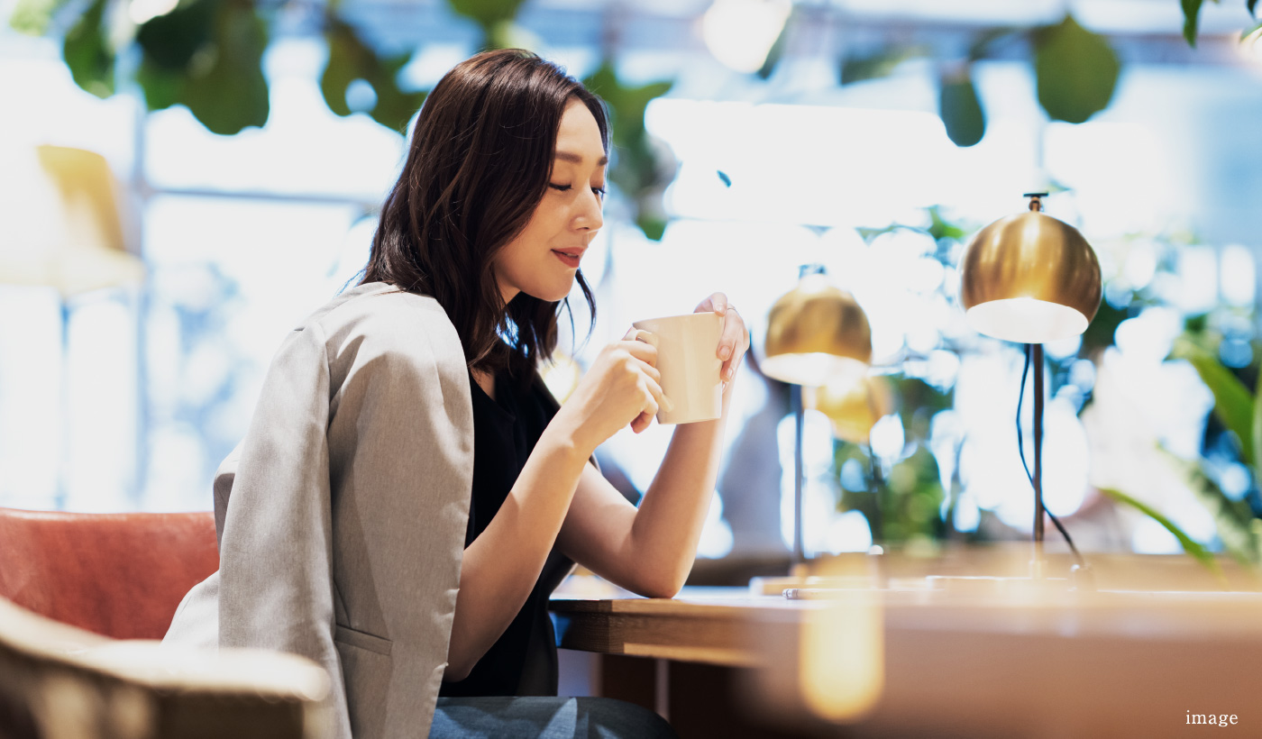 商業施設カフェイメージ